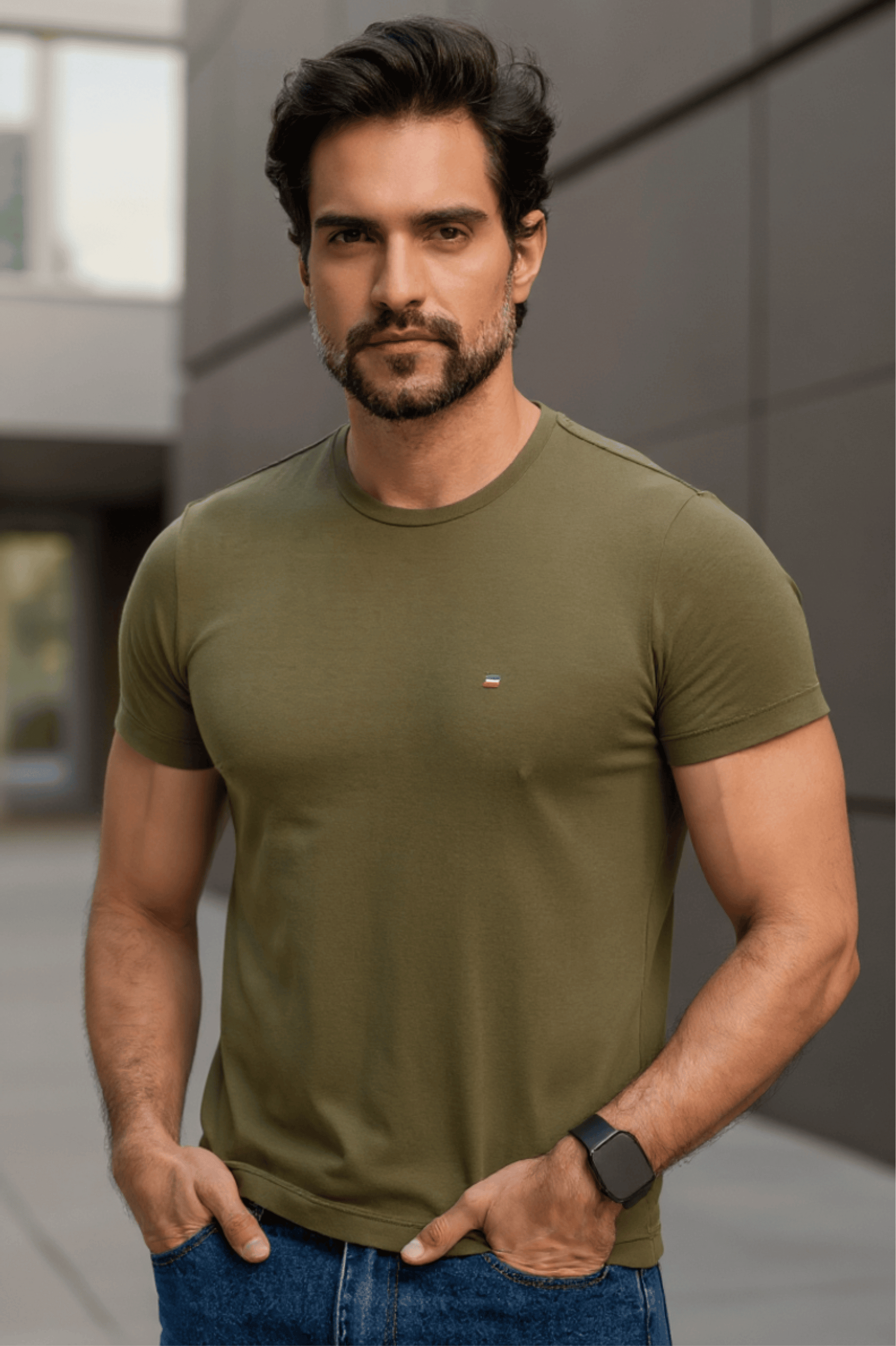 Camiseta Premium Algodão Egípcio com Logo Slim