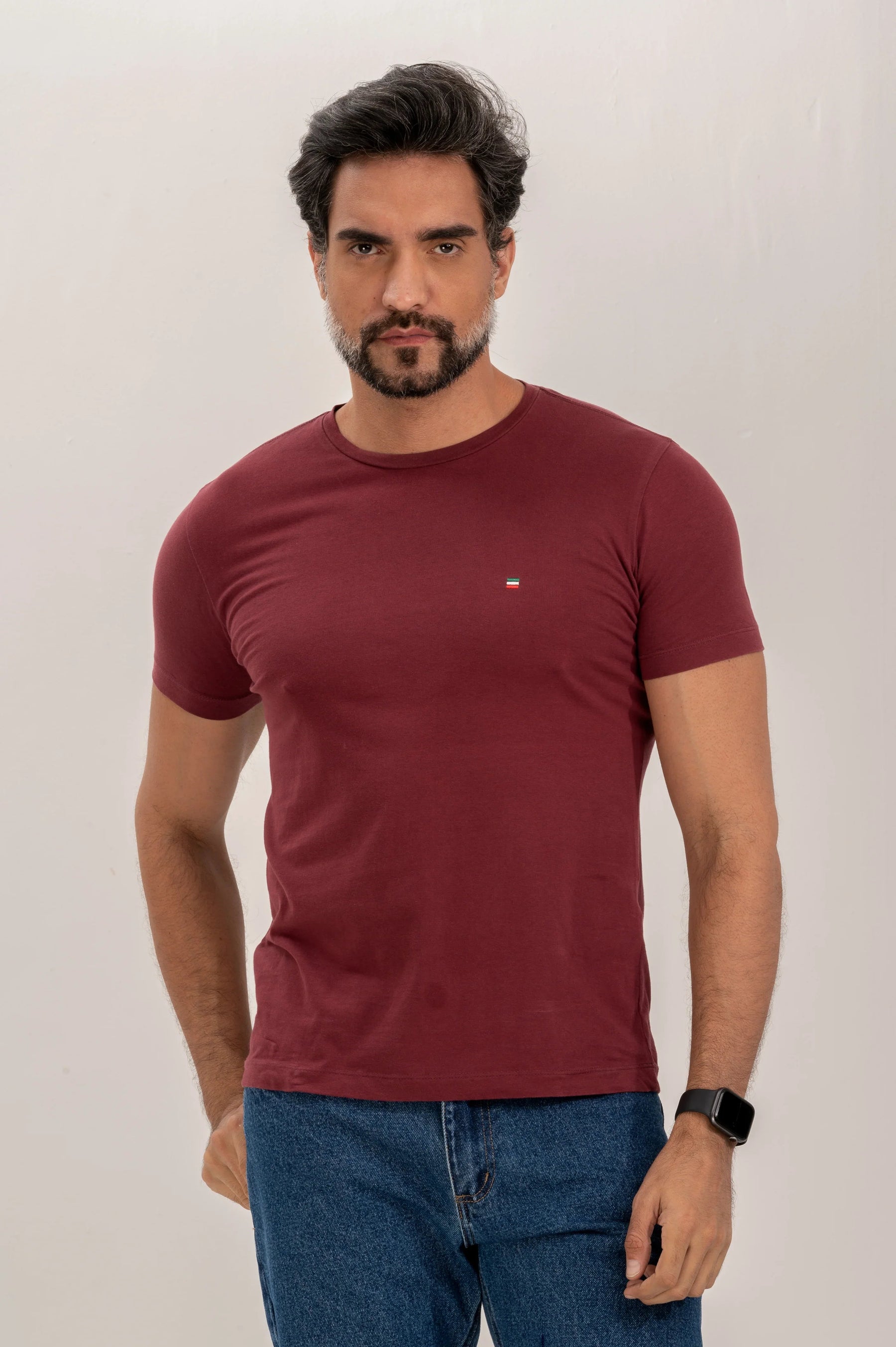 Camiseta Premium Algodão Egípcio com Logo Slim