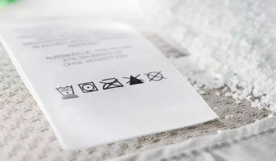Entenda o que Significa Cada Símbolo da Etiqueta de Roupa